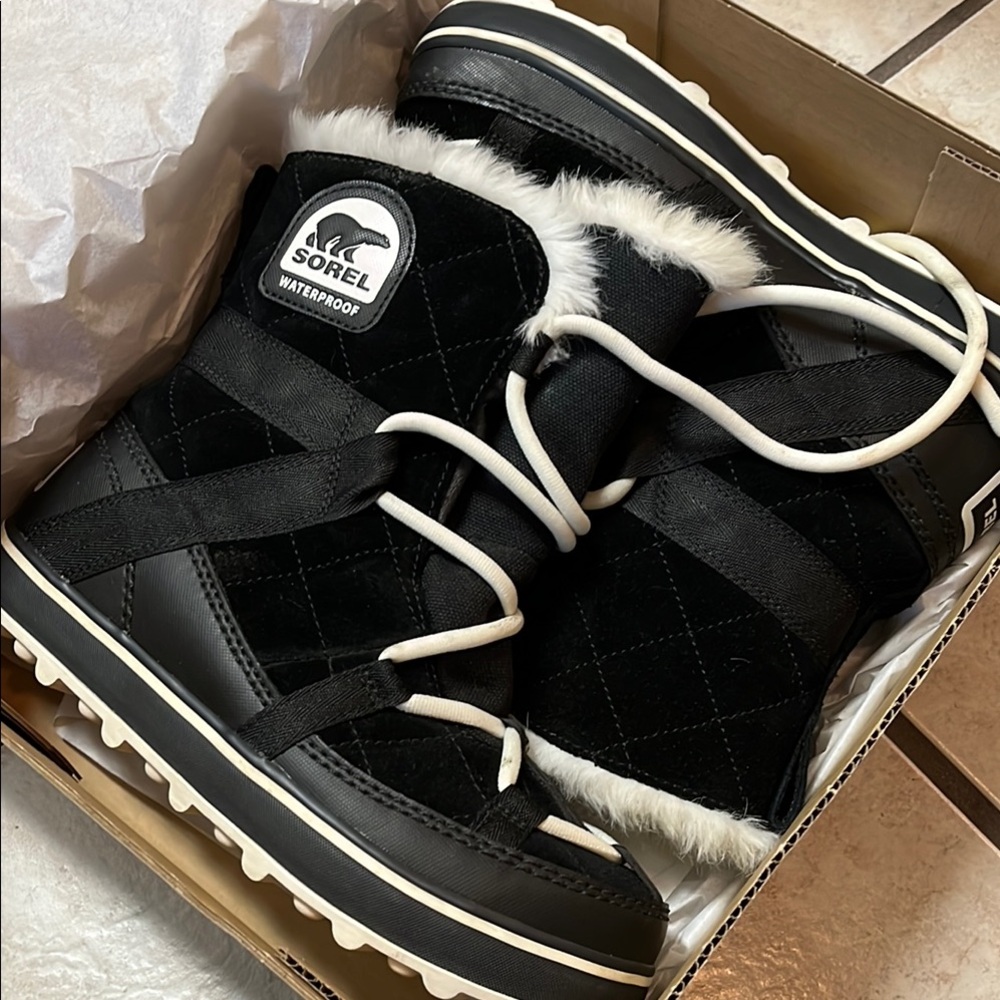 Sorel Women's Black Waterproof Boots